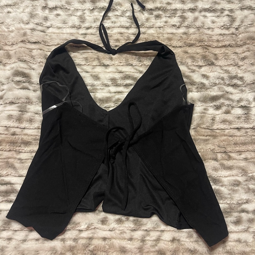 Elegant Black Halter Top - Picture 2 of 2